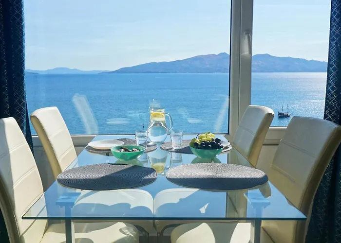 Nautilus Apartment Premium