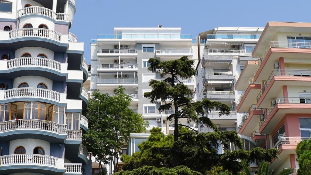 Nautilus Premium Sarandë